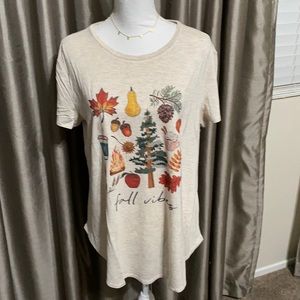 Grace & Lace Fall Vibes graphic tee. NWT.